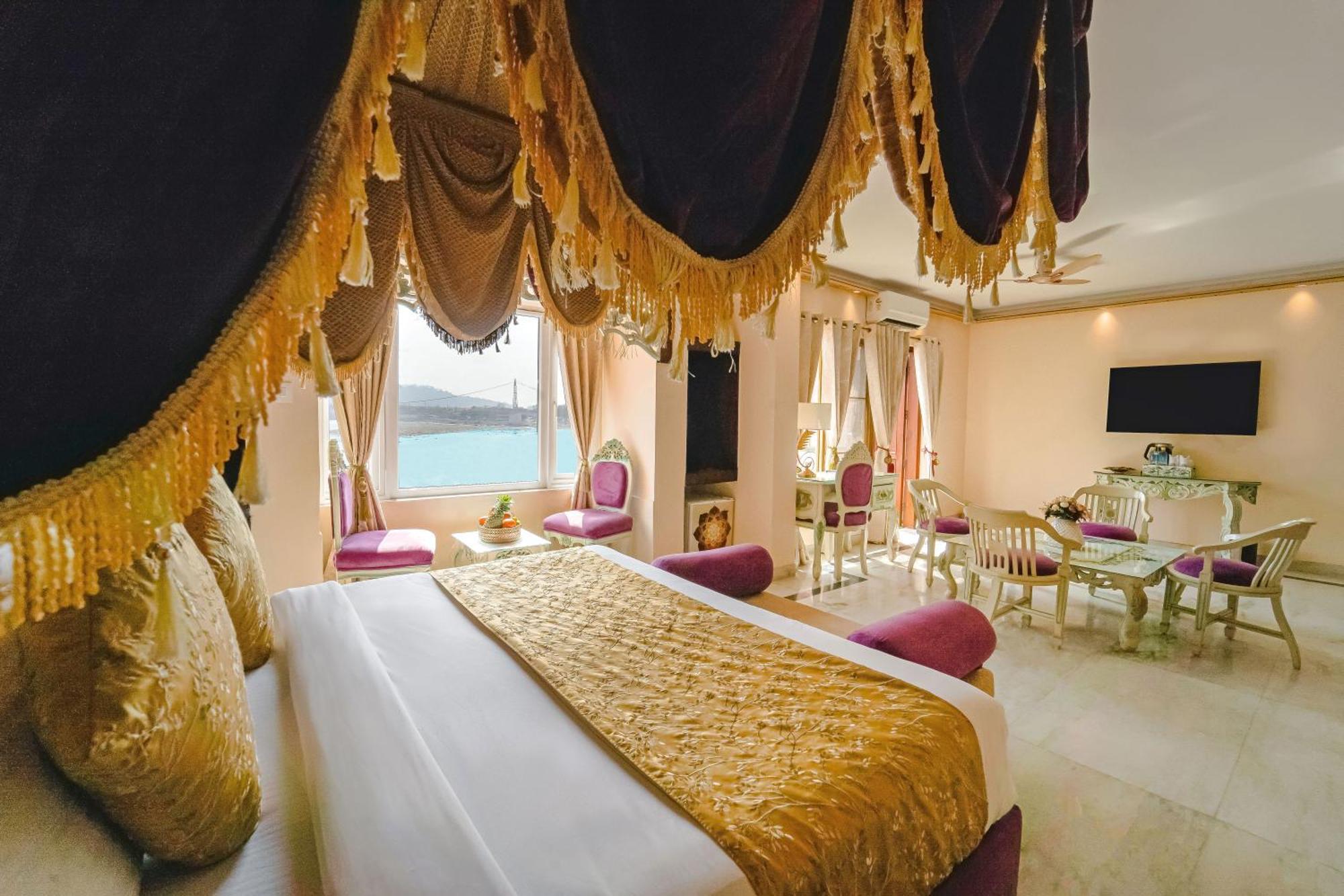 The Neeraj Ganga Heritage Palace Rishīkesh Eksteriør bilde